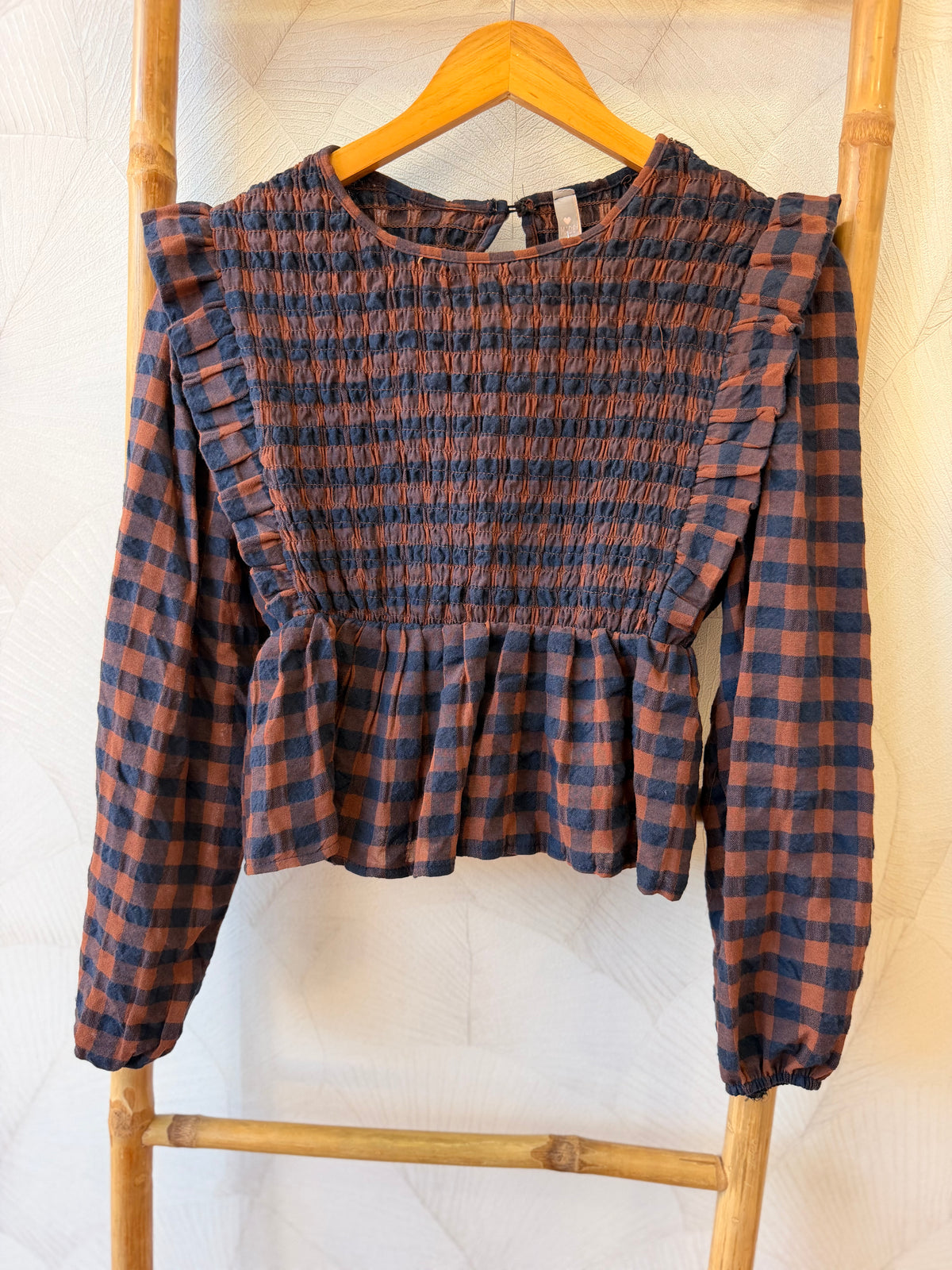 Blusa Vichy com Folhos