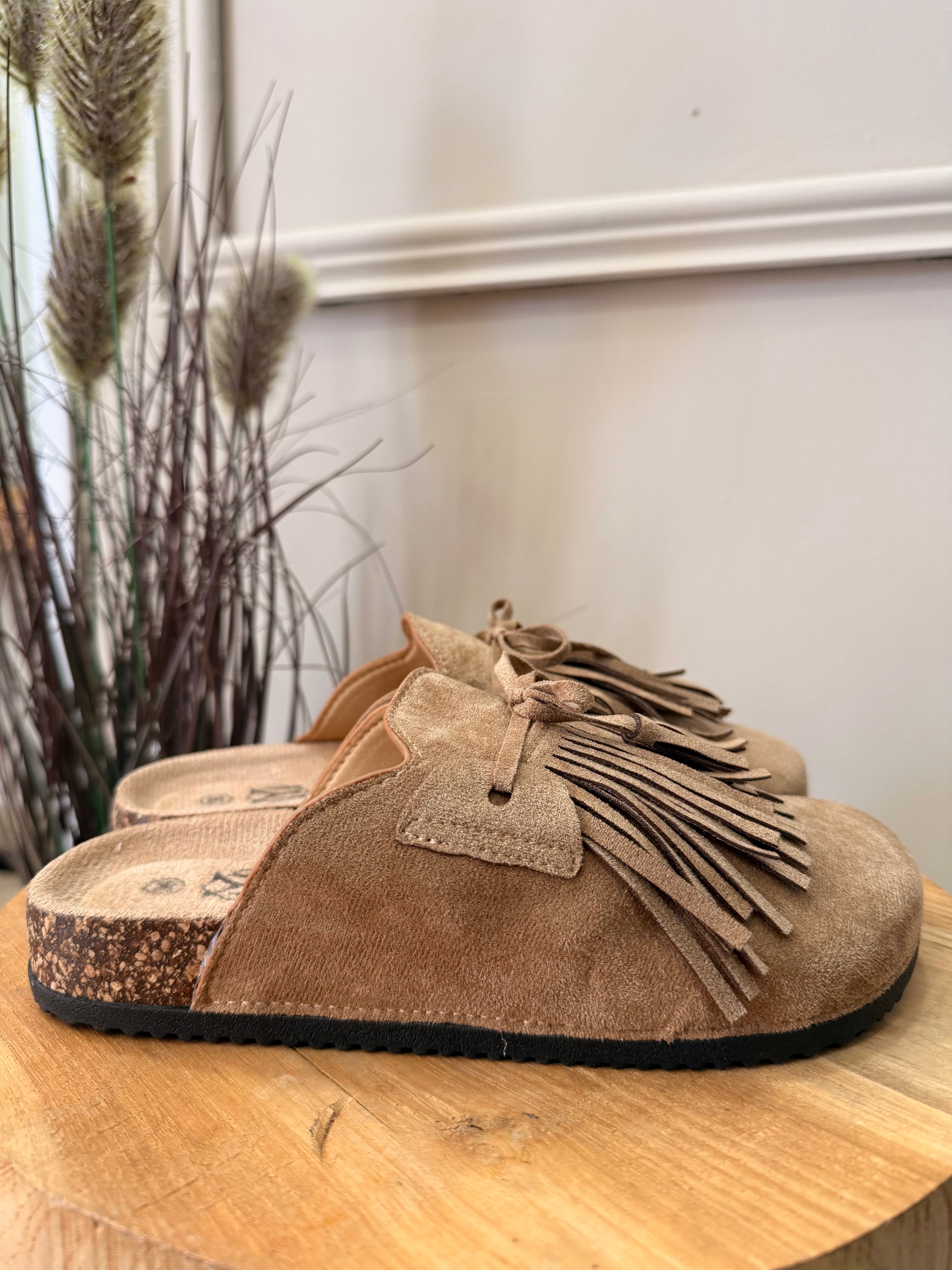 Mocassim Franjas Bege